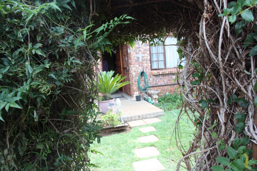 3 Bedroom Property for Sale in Universitas Ridge Free State